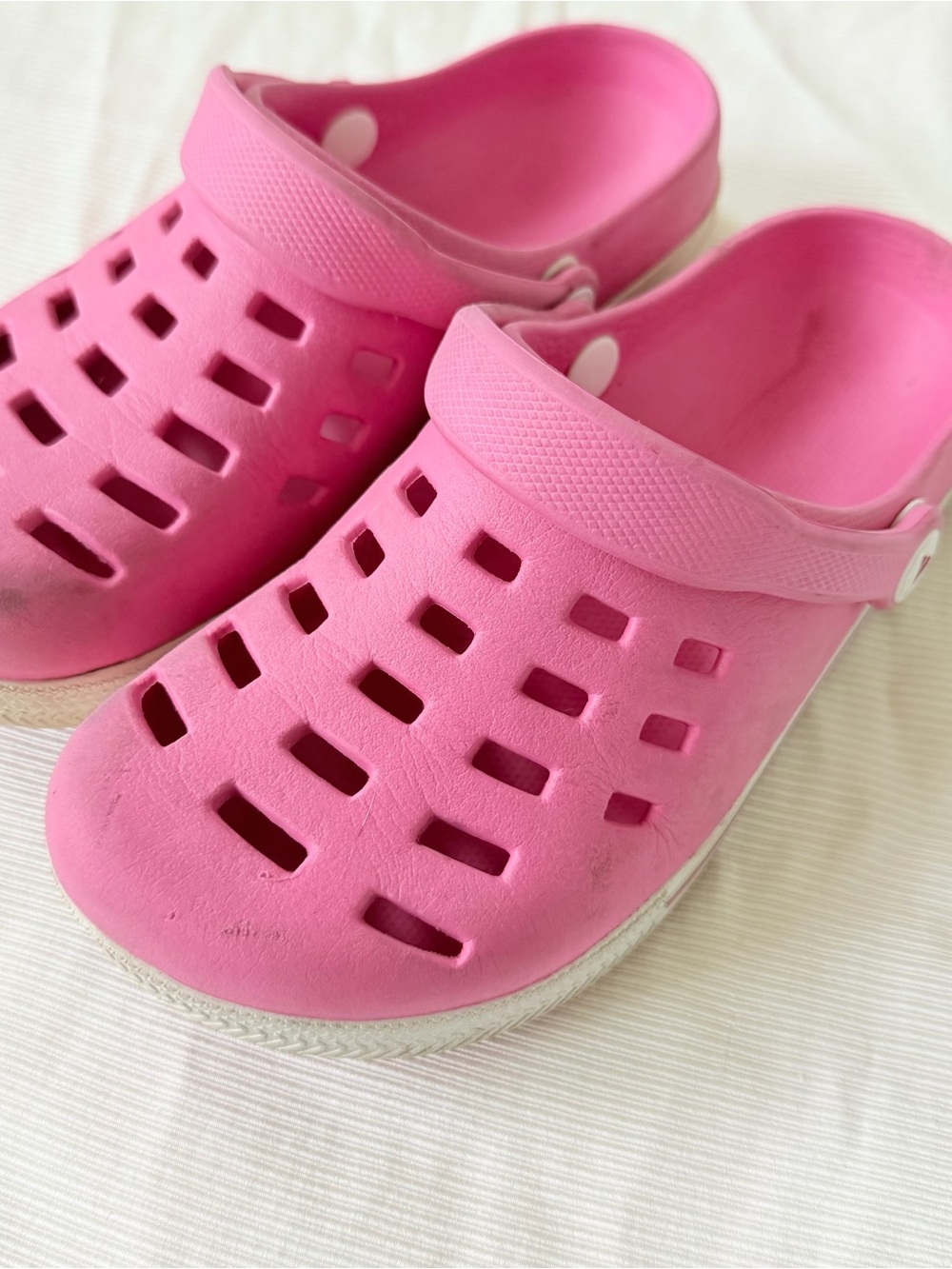 Airwalk Girls Shoes Pink Clogs Water Travel Walking Slip On Used Size 2.5-3